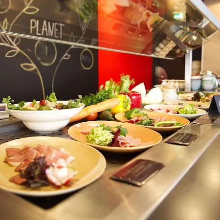 イビス シティ メッセ / アリーナ 3* ケルン