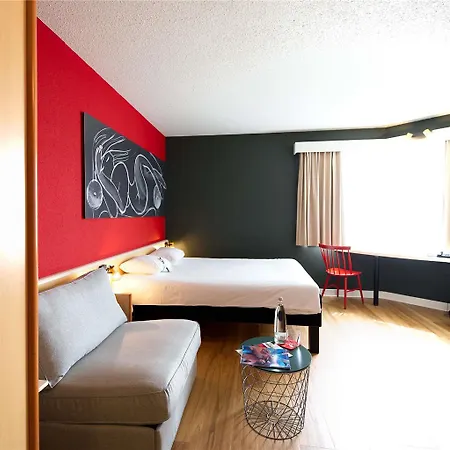 Hotel Ibis Messe 3*