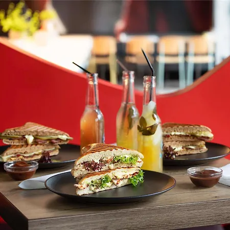 Ibis Messe
