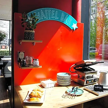 Ibis Messe 3*