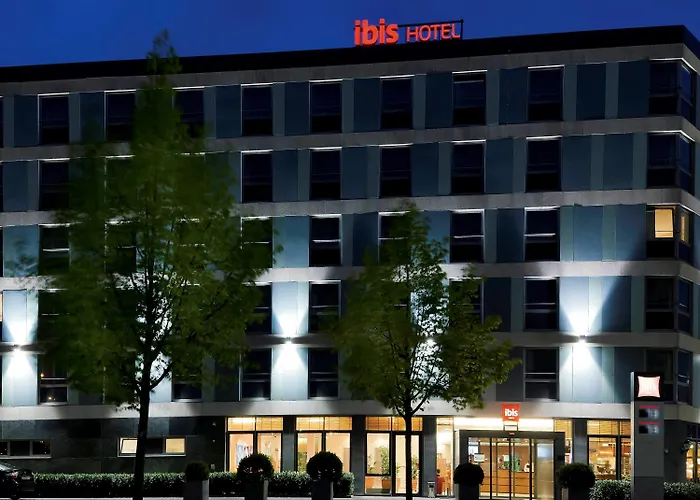 Hotel Ibis Messe 3*