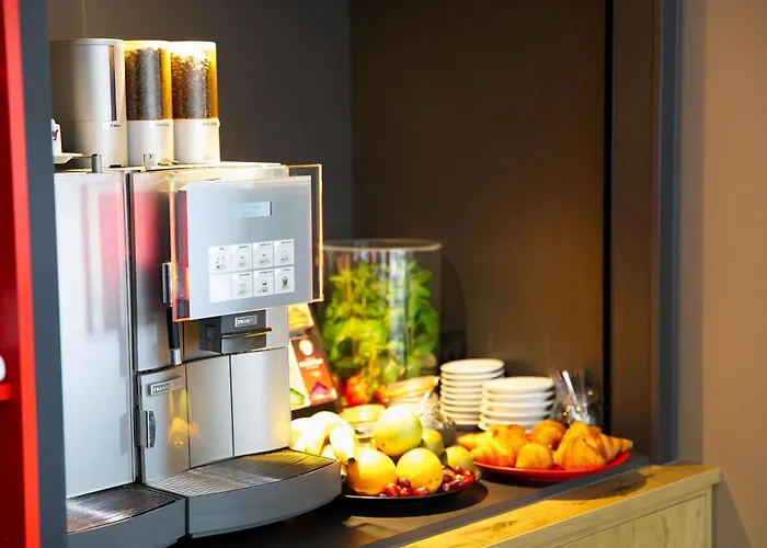 Ibis Messe 3*