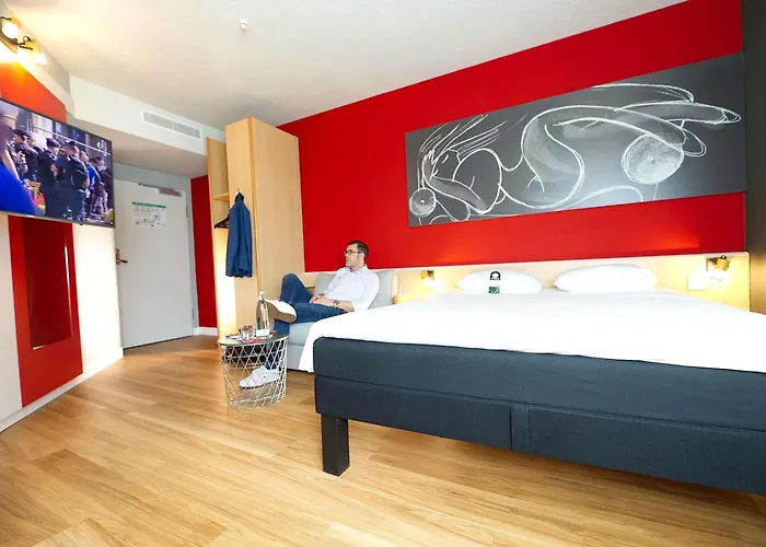 Ibis Messe